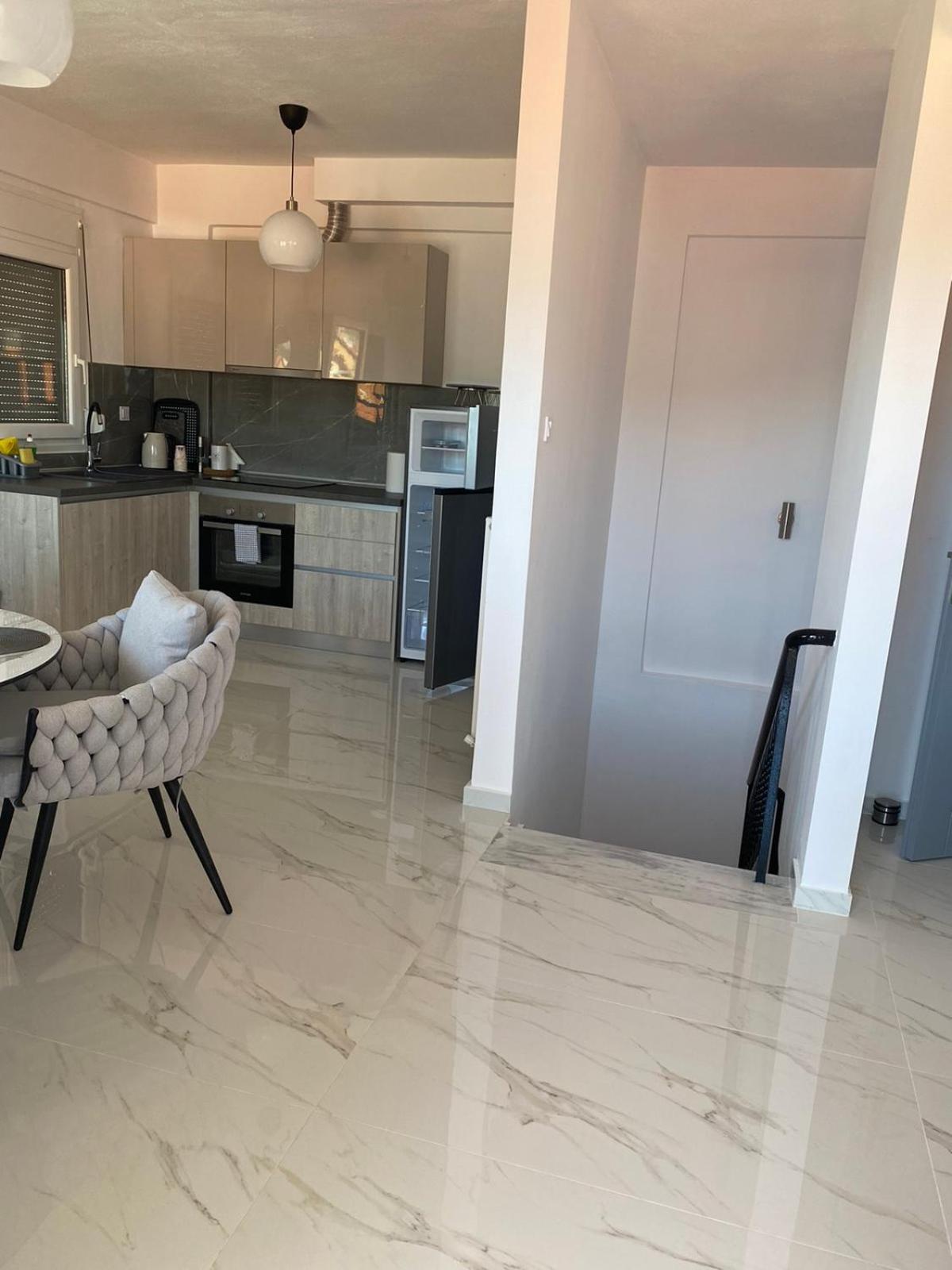 Ellis-Suites Nea Peramos Kavala מראה חיצוני תמונה