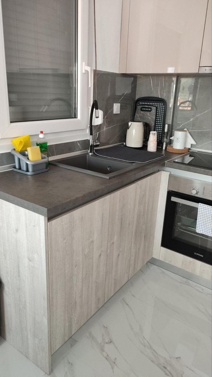Ellis-Suites Nea Peramos Kavala מראה חיצוני תמונה