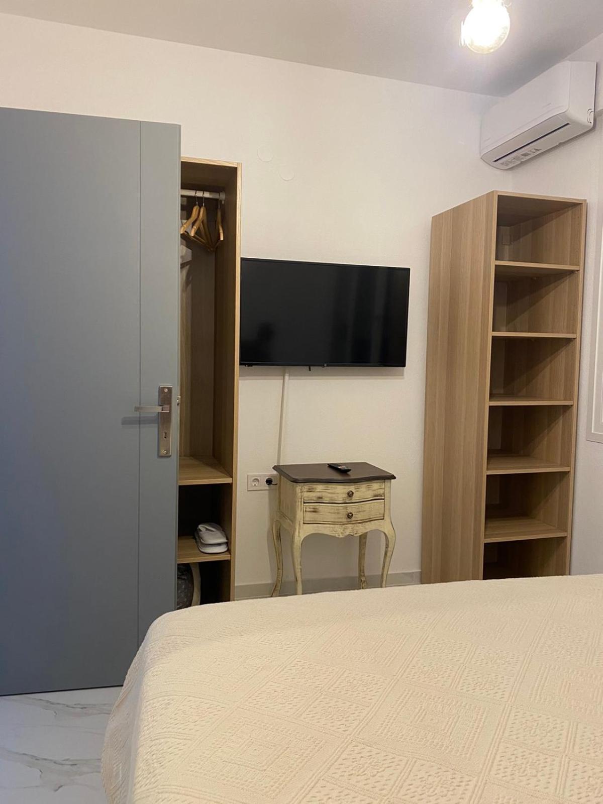 Ellis-Suites Nea Peramos Kavala מראה חיצוני תמונה